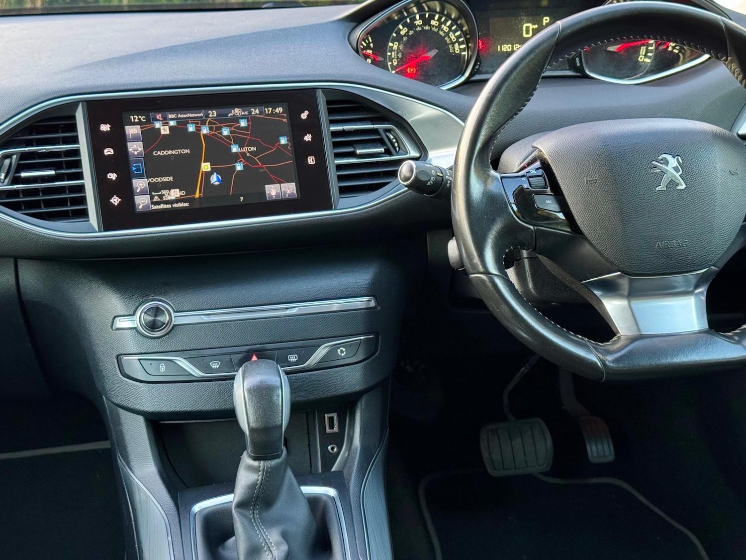 Used Peugeot 308 2016 for sale - 76246295: Photo 26