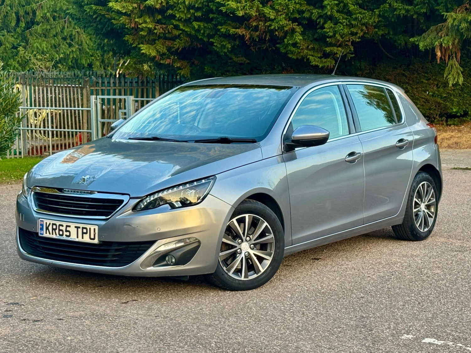 Used Peugeot 308 2016 for sale - 76246295: Photo 4