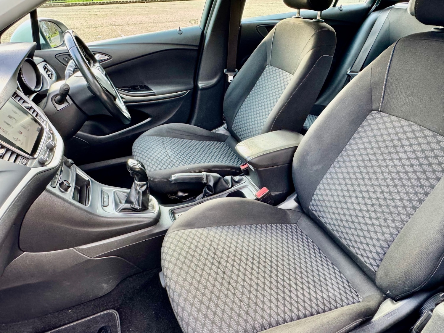 Used Vauxhall Astra 2017 for sale - 77736256: Photo 10