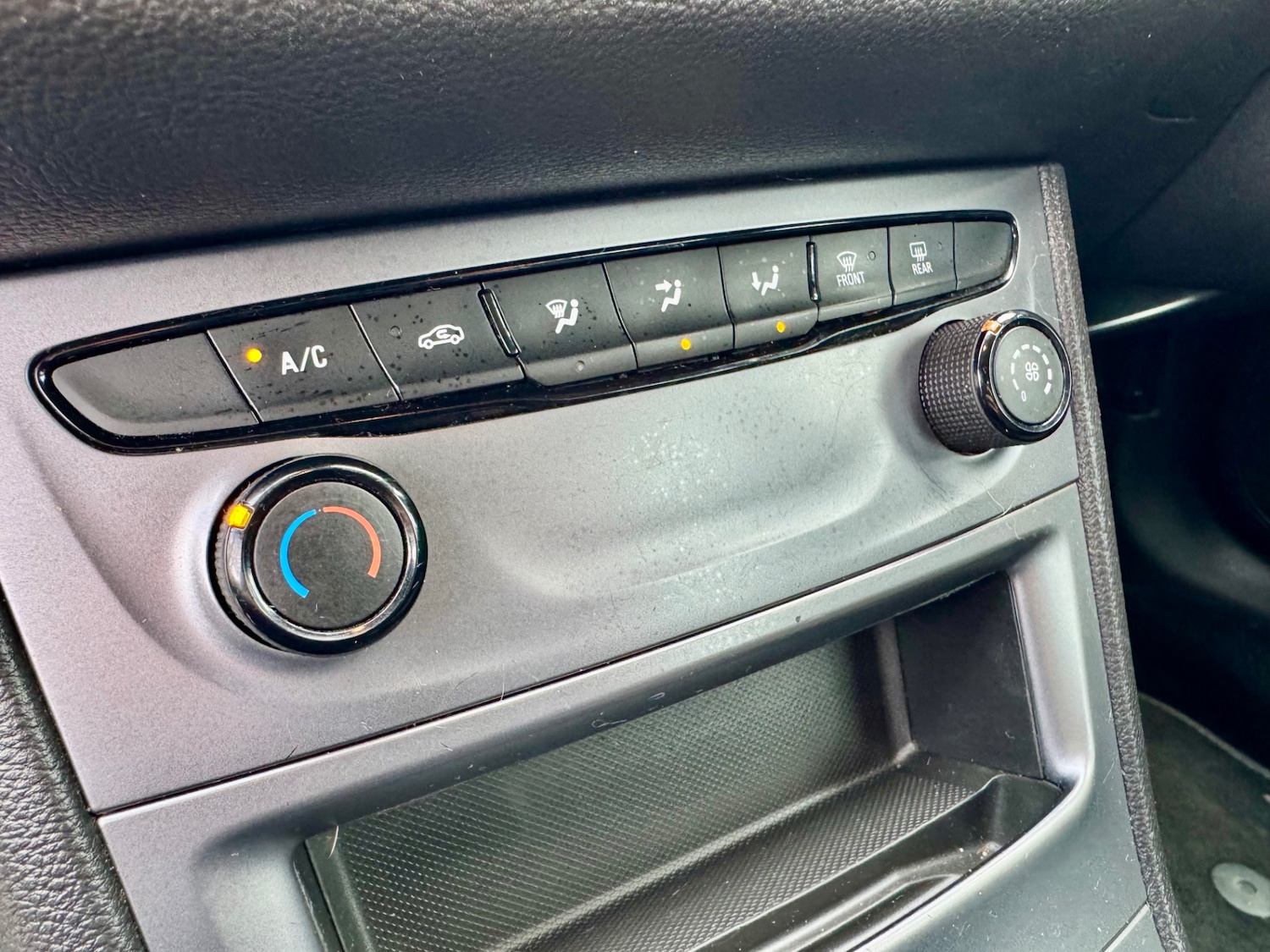 Used Vauxhall Astra 2017 for sale - 77736256: Photo 21