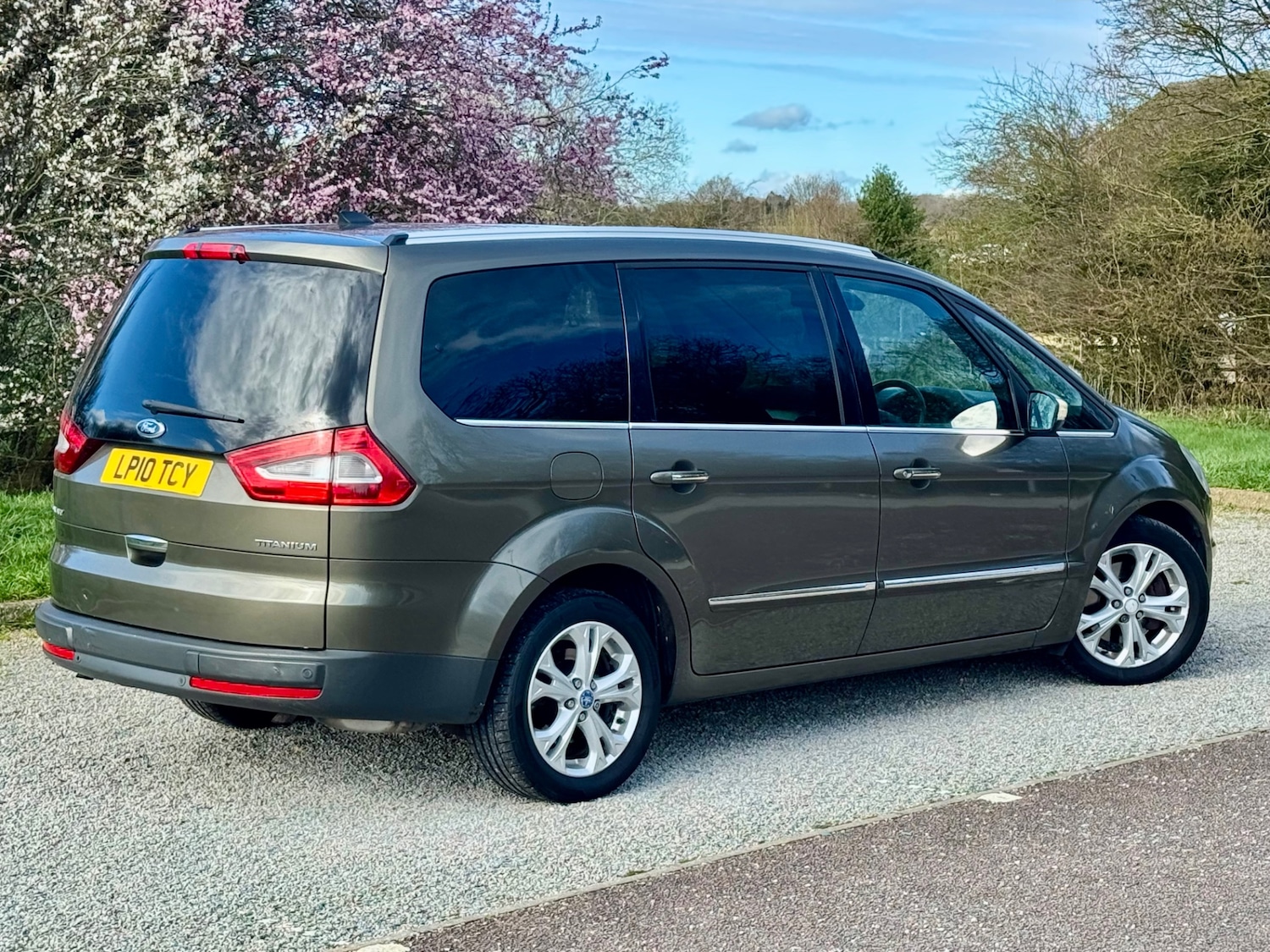 Used Ford Galaxy 2010 for sale - 77822736: Photo 2