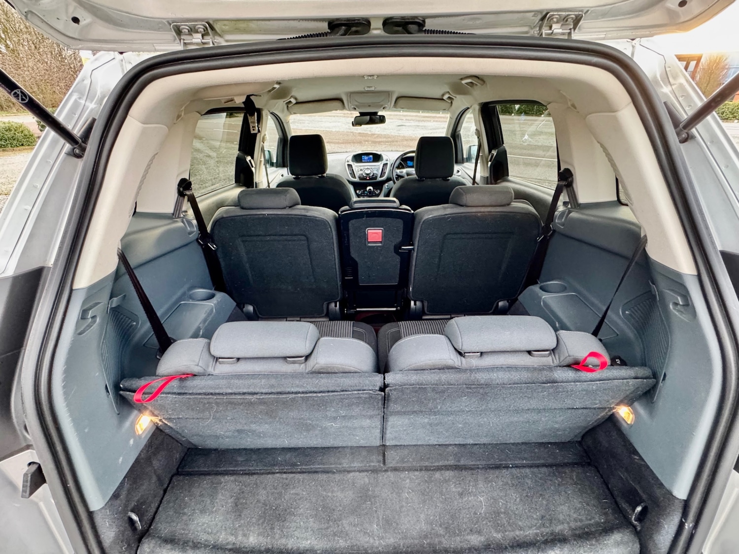 Used Ford Grand C-Max 2013 for sale - 77162128: Photo 13