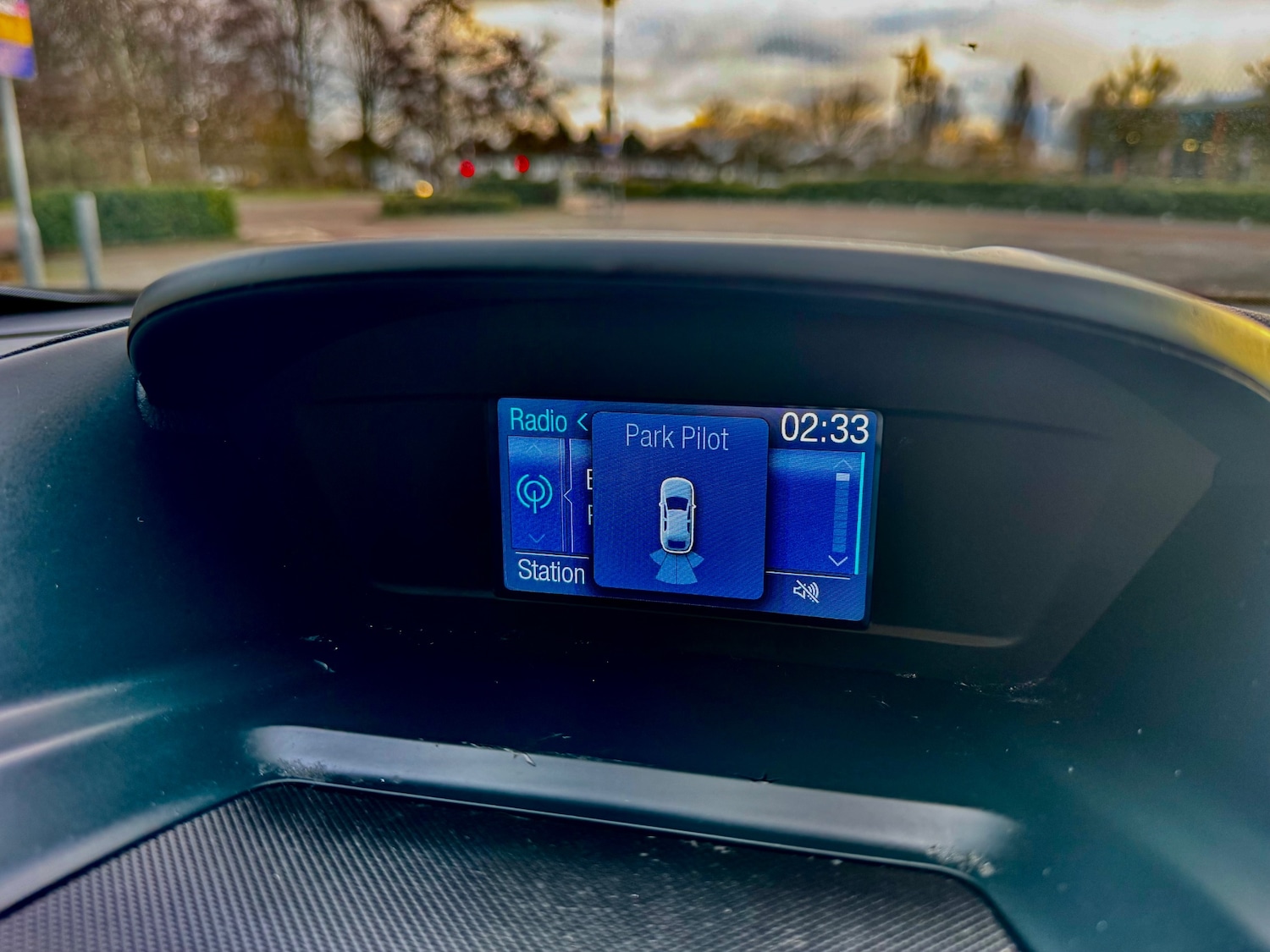 Used Ford Grand C-Max 2013 for sale - 77162128: Photo 24