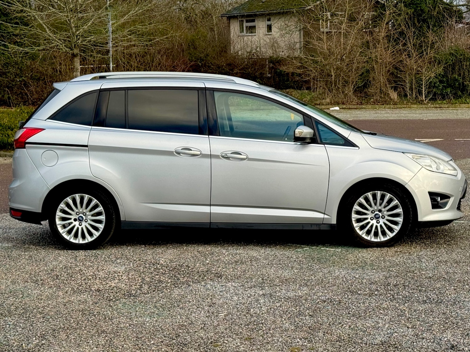 Used Ford Grand C-Max 2013 for sale - 77162128: Photo 6