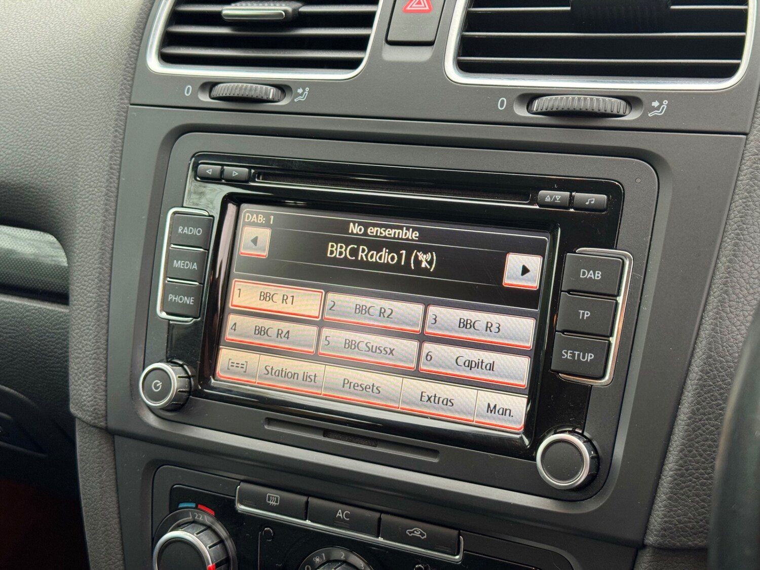 Used Volkswagen Golf for sale - 78112750: Photo 11