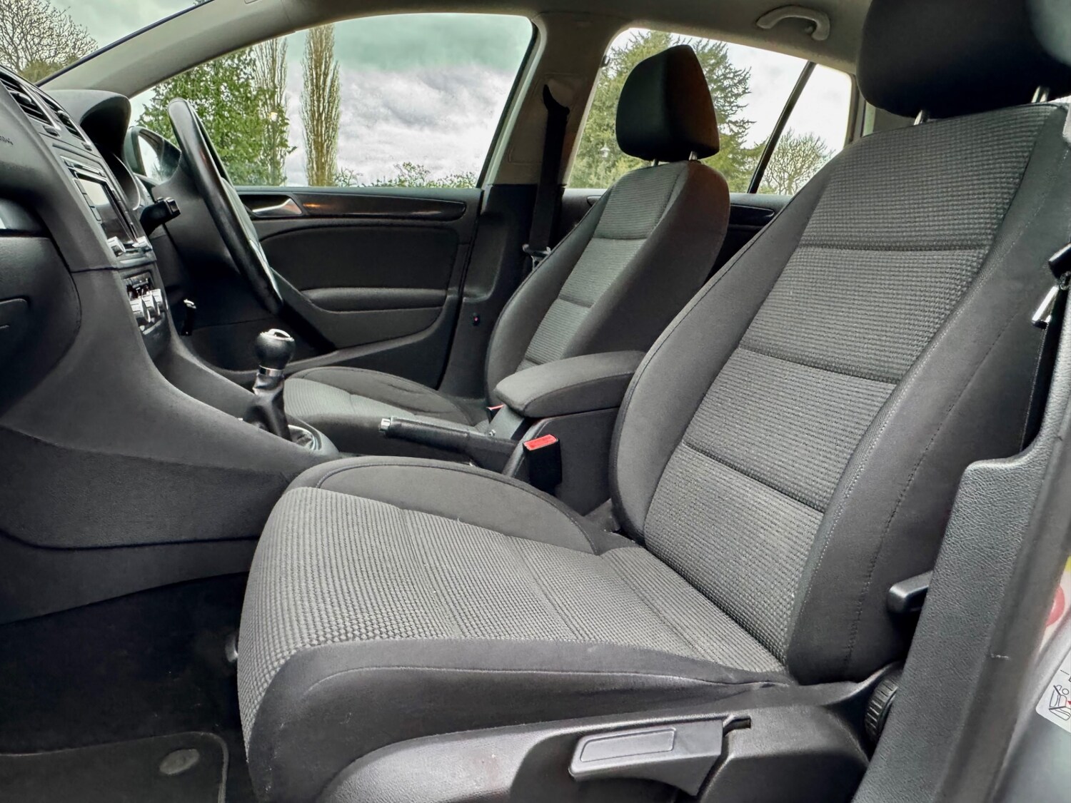 Used Volkswagen Golf for sale - 78112750: Photo 28