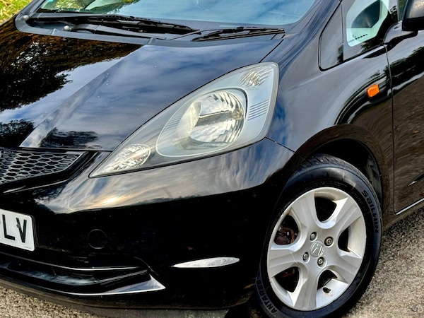 Used Honda Jazz 2010 for sale - 76212215: Photo 7