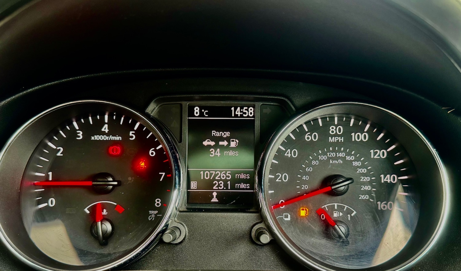 Used Nissan Qashqai 2010 for sale - 77311132: Photo 17