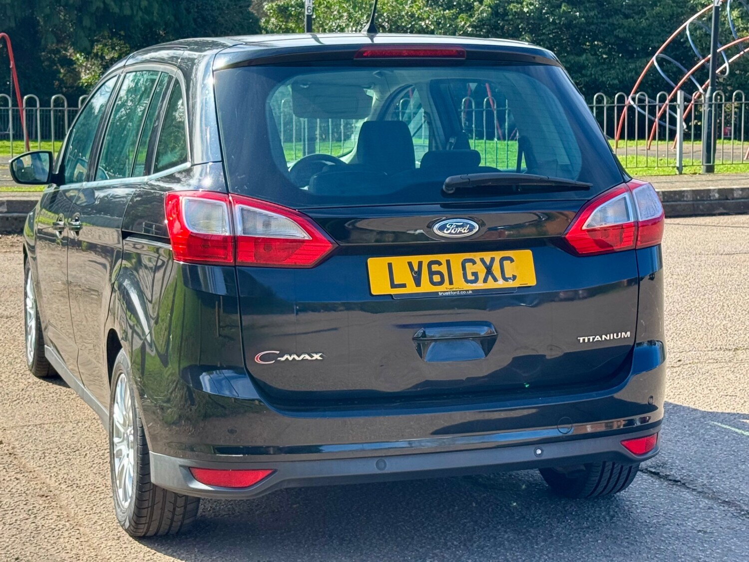 Used Ford Grand C-Max 2011 for sale - 77831833: Photo 40