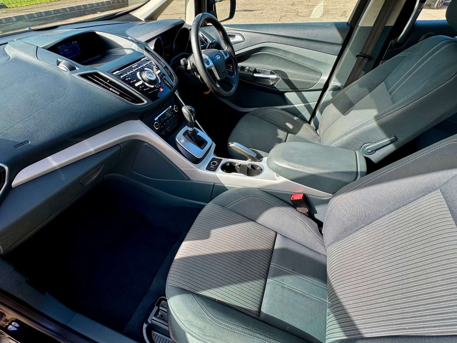 Used Ford Grand C-Max 2011 for sale - 77831833: Photo 6