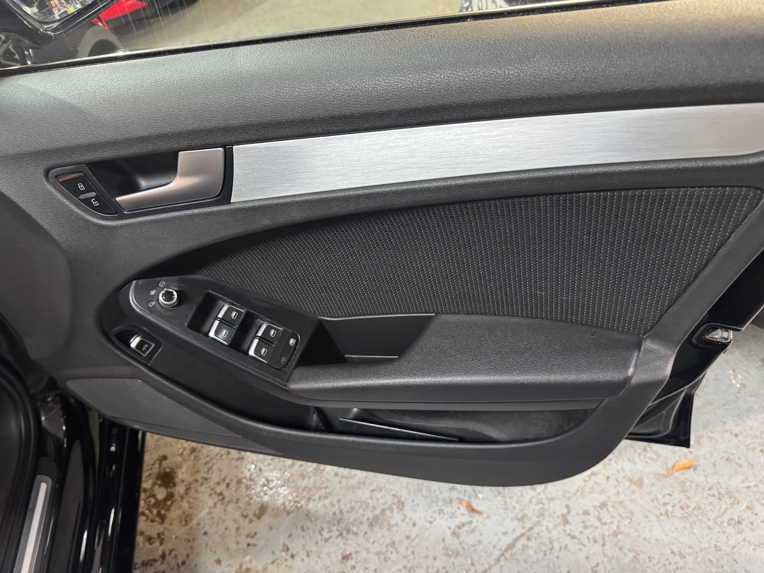 Used Audi A4 2012 for sale - 76427147: Photo 13