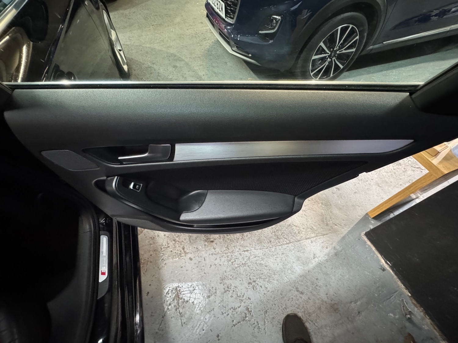 Used Audi A4 2012 for sale - 76427147: Photo 20