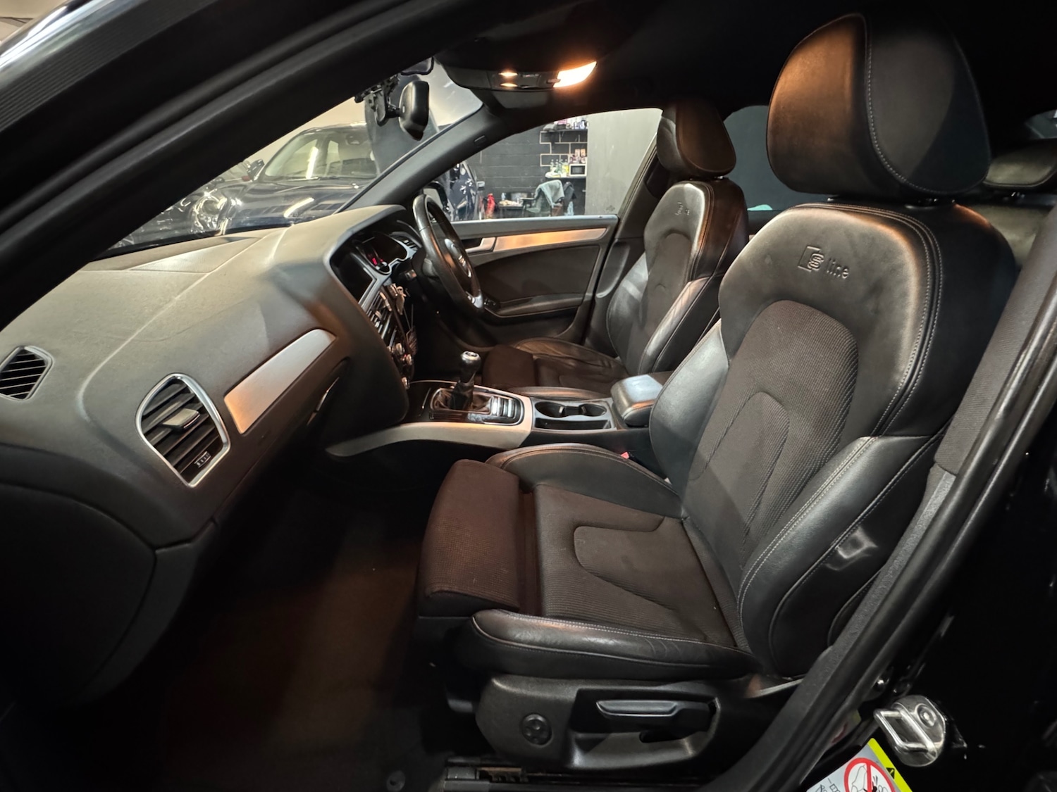 Used Audi A4 2012 for sale - 76427147: Photo 25