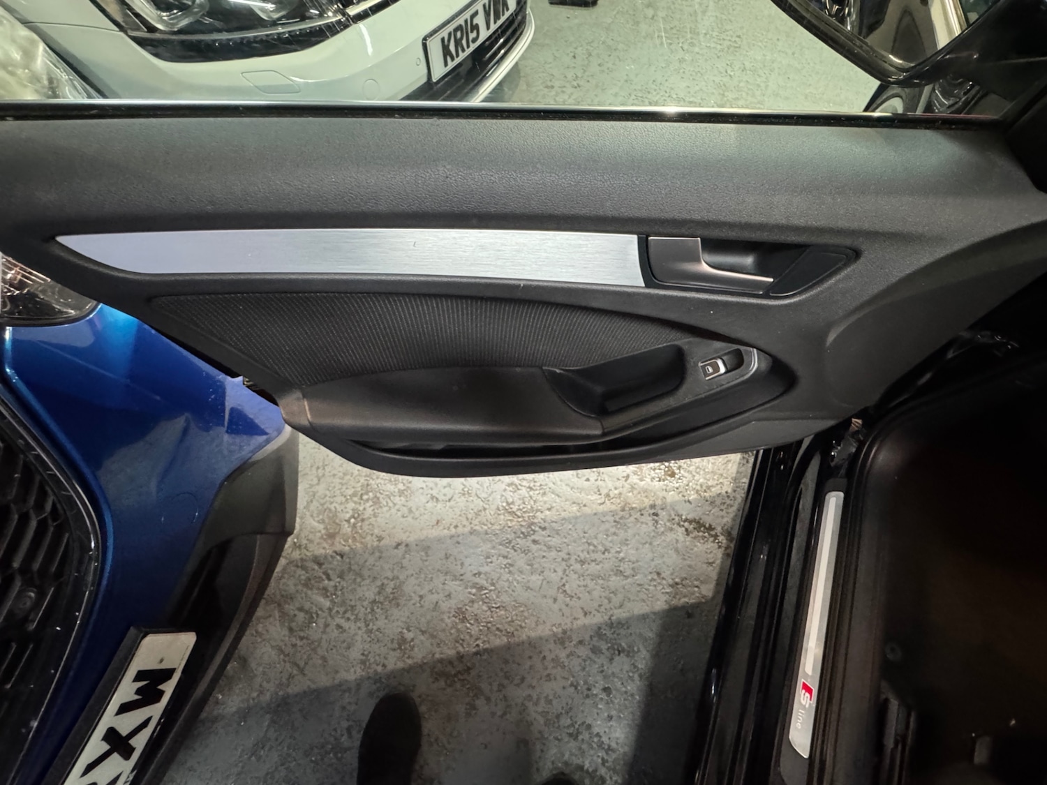 Used Audi A4 2012 for sale - 76427147: Photo 28