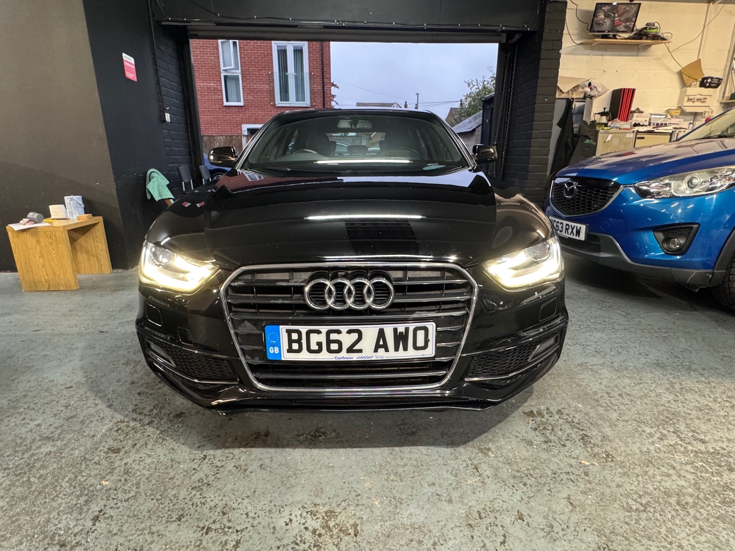 Used Audi A4 2012 for sale - 76427147: Photo 3