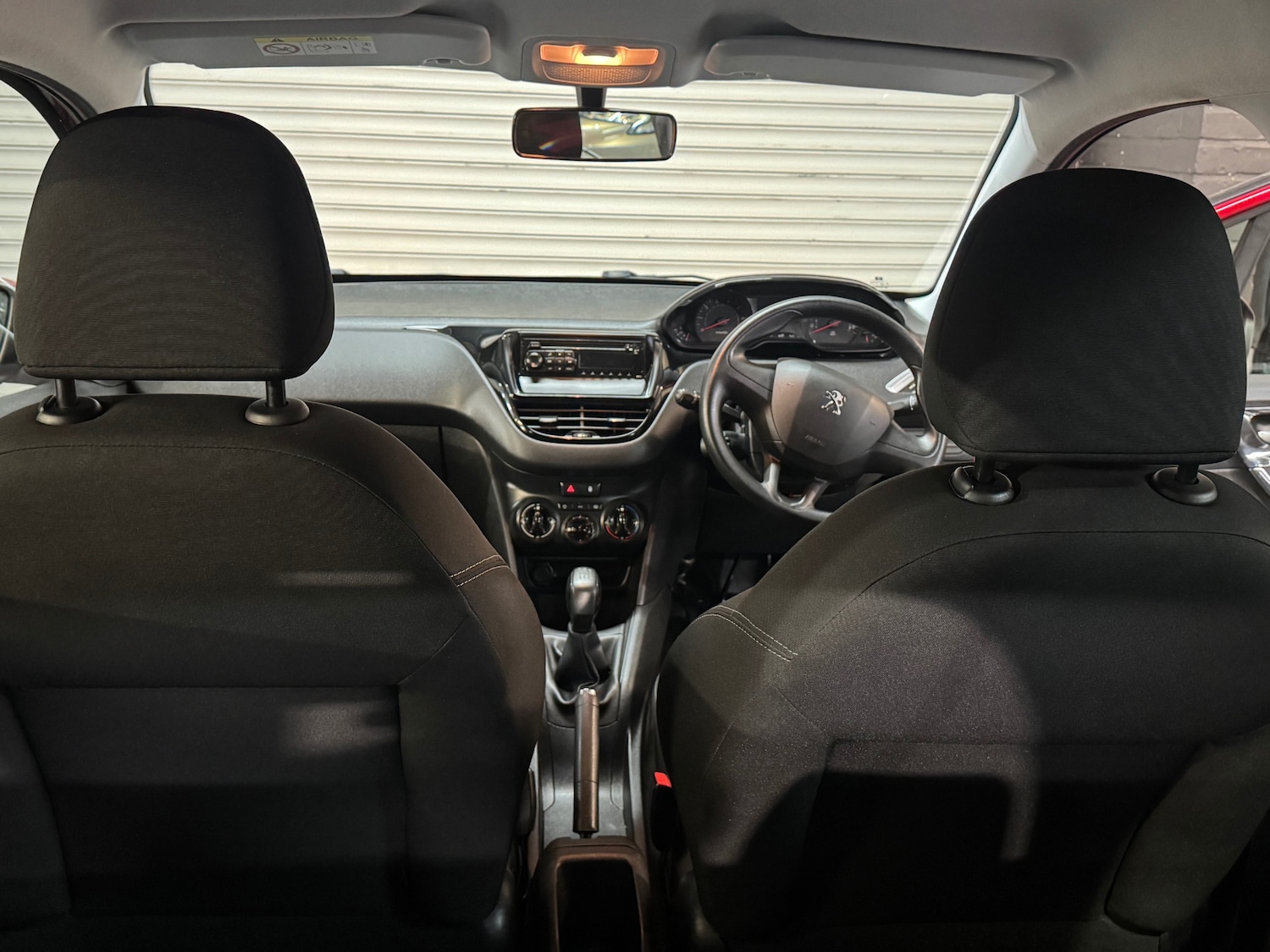 Used Peugeot 208 2014 for sale - 76427863: Photo 10