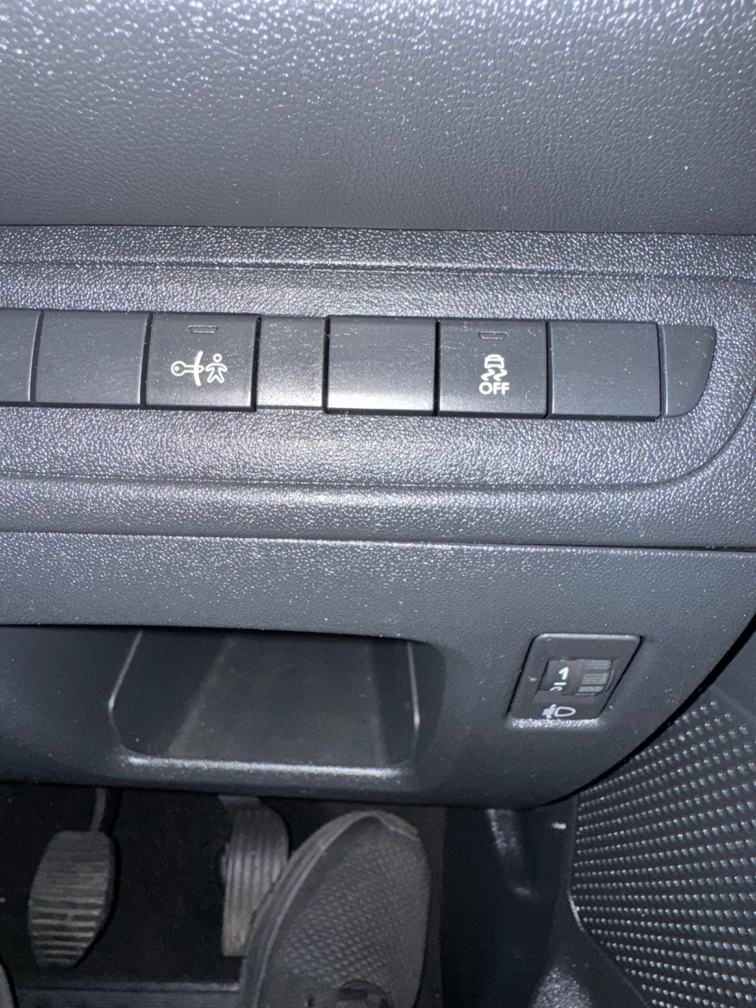 Used Peugeot 208 2014 for sale - 76427863: Photo 21