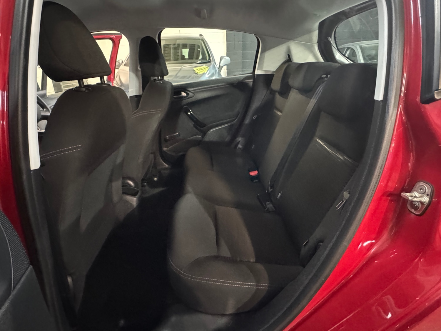 Used Peugeot 208 2014 for sale - 76427863: Photo 22