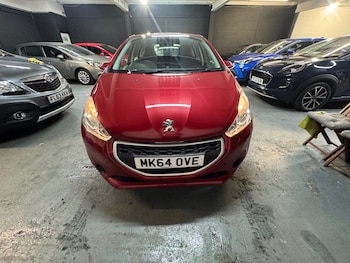 Peugeot 208 feature image 3