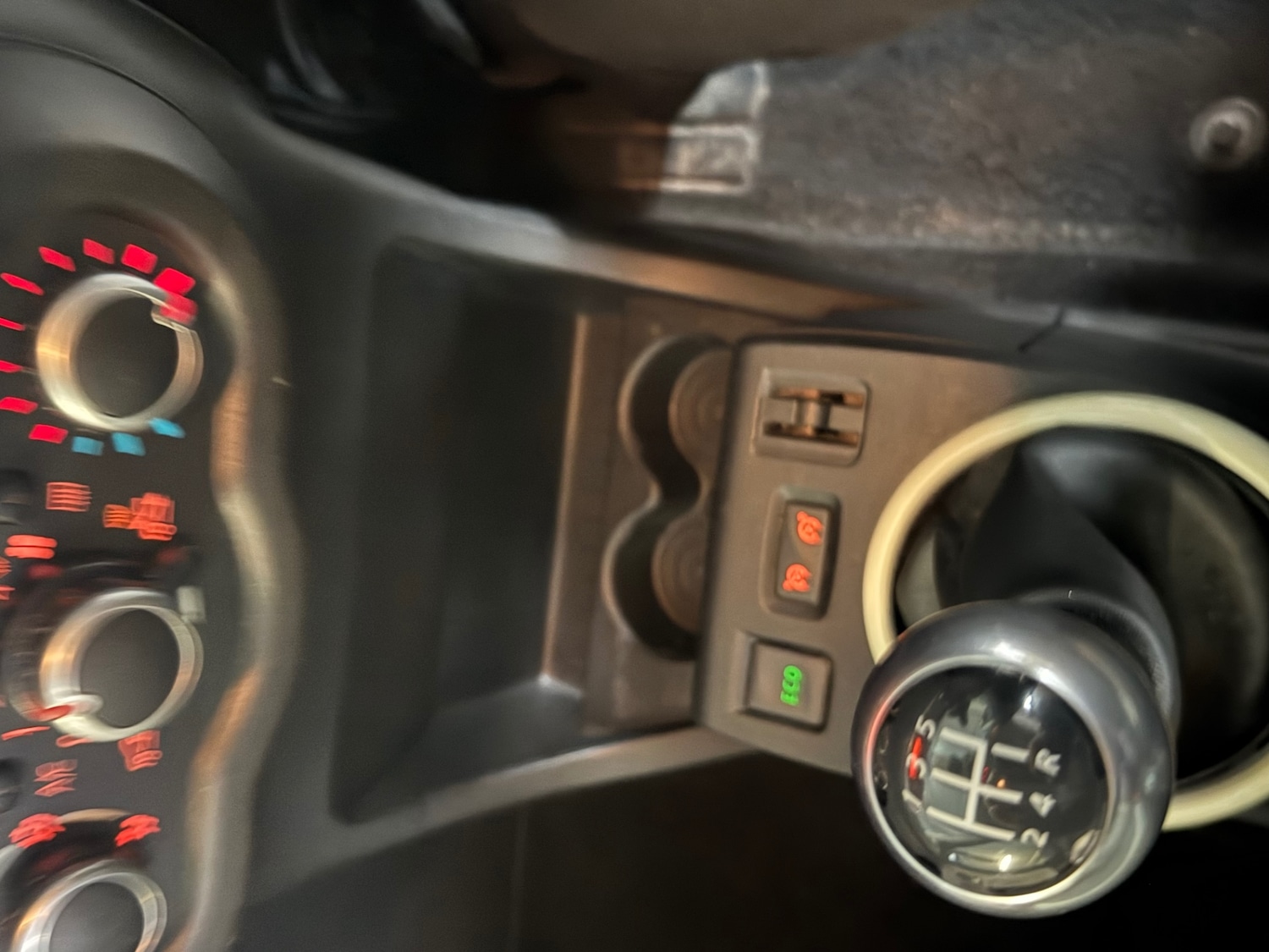 Used Renault Twingo 2015 for sale - 76450043: Photo 14