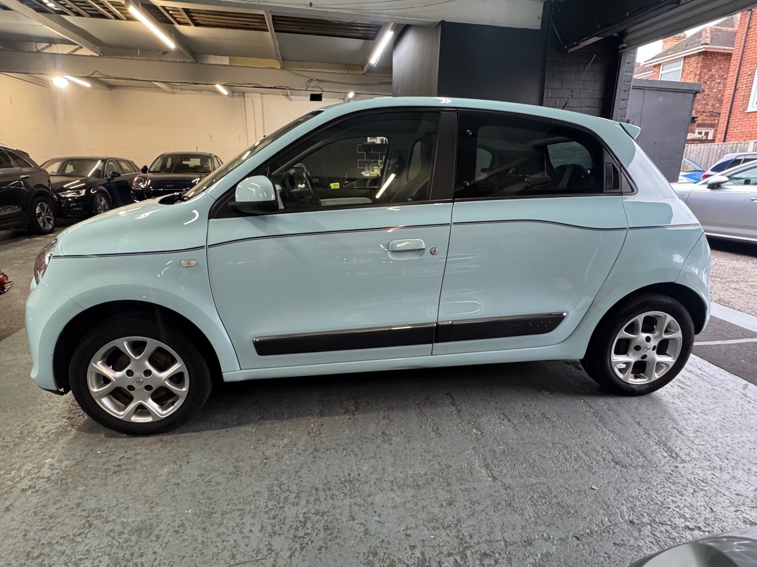 Used Renault Twingo 2015 for sale - 76450043: Photo 25