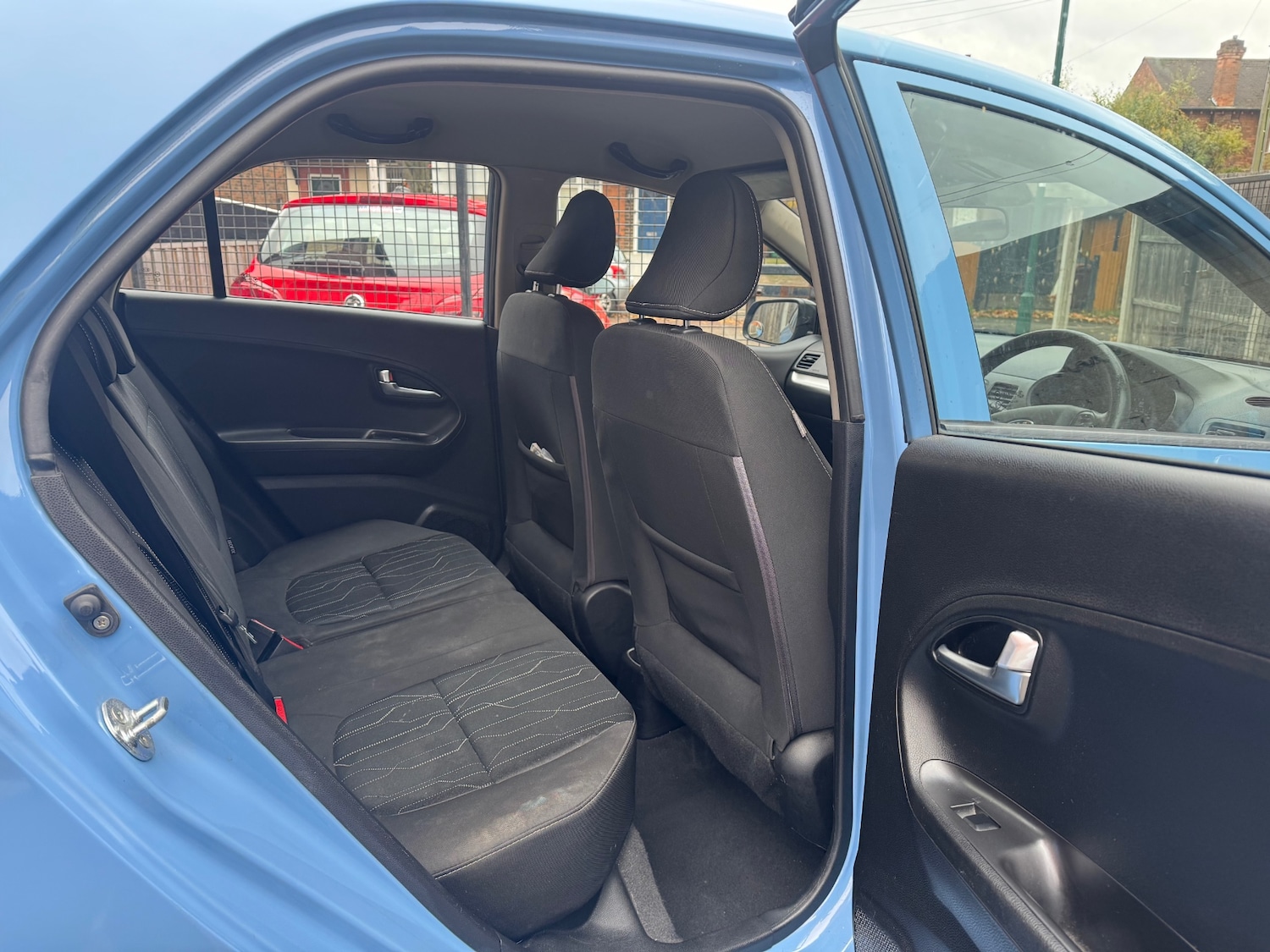 Used Kia Picanto 2011 for sale - 76554752: Photo 10