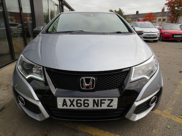 Used Honda Civic 2017 for sale - 76185060: Photo 19