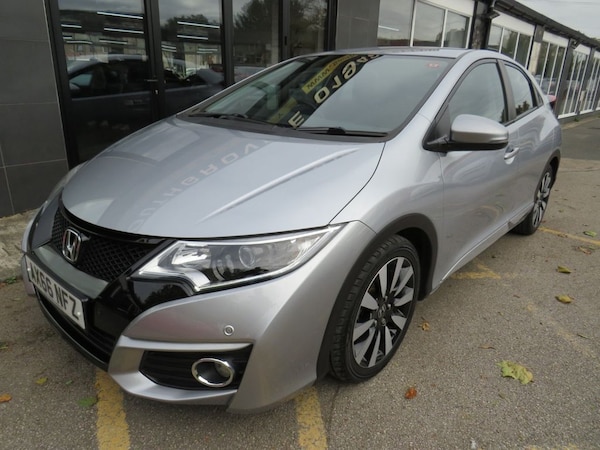 Used Honda Civic 2017 for sale - 76185060: Photo 20