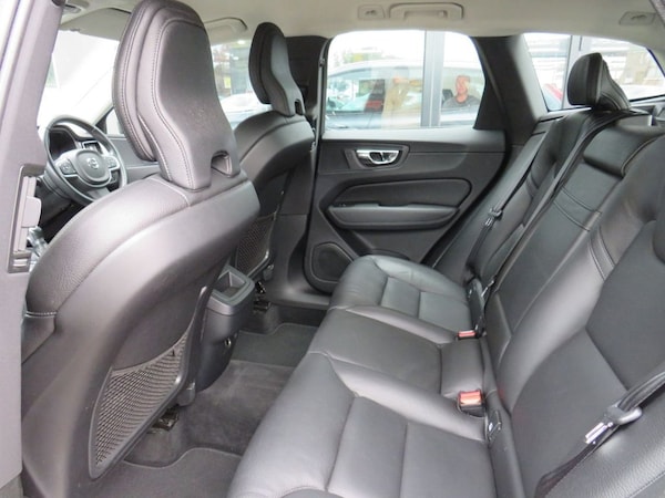 Used Volvo XC60 2018 for sale - 76256611: Photo 25