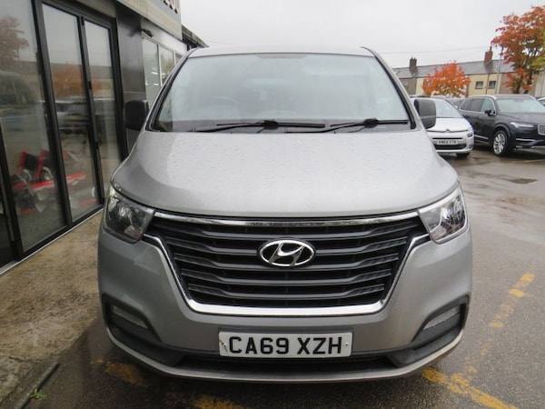 Used Hyundai i800 2020 for sale - 76162905: Photo 12