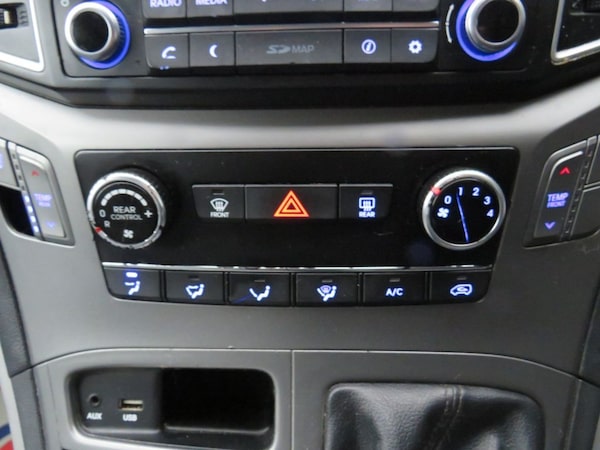 Used Hyundai i800 2020 for sale - 76162905: Photo 24