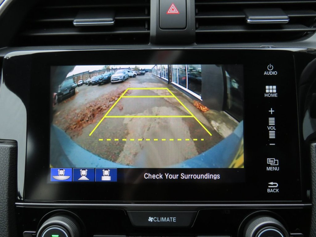 Used Honda Civic 2018 for sale - 76417848: Photo 14