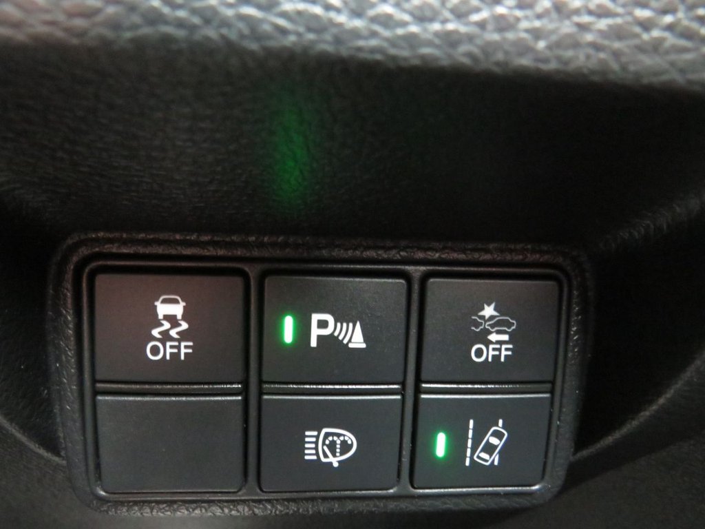 Used Honda Civic 2018 for sale - 76417848: Photo 17