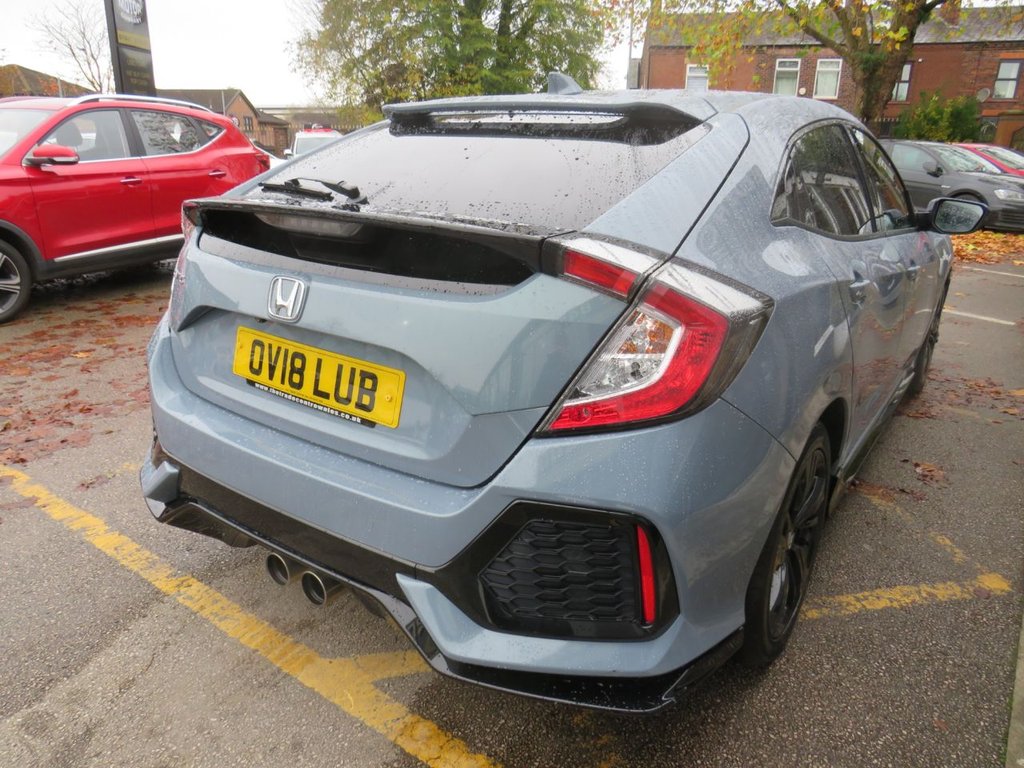 Used Honda Civic 2018 for sale - 76417848: Photo 27