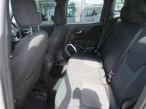 Used Jeep Renegade 2016 for sale - 76105731: Photo 24