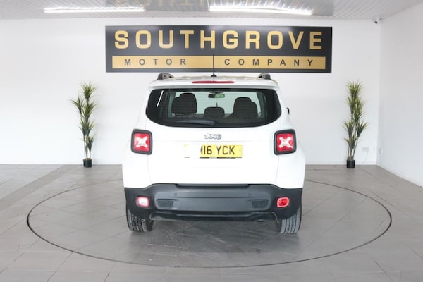 Used Jeep Renegade 2016 for sale - 76105731: Photo 8