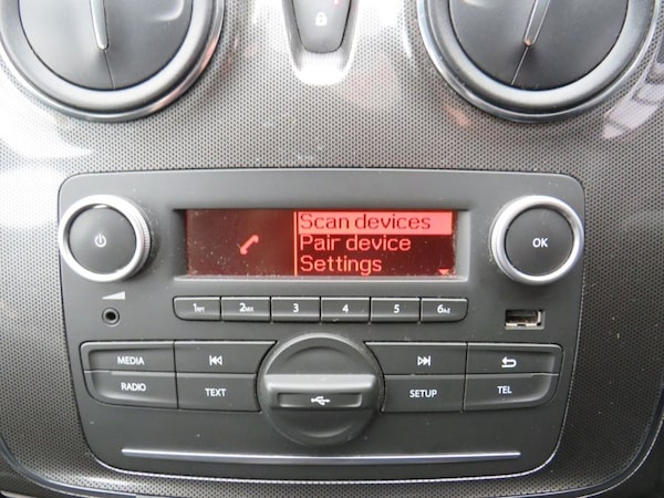 Used Dacia Sandero Stepway 2017 for sale - 76223059: Photo 15