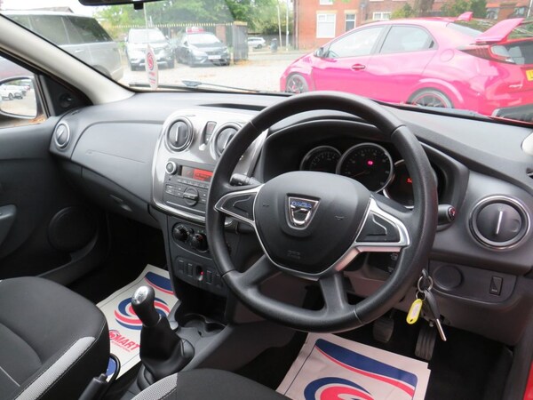 Used Dacia Sandero Stepway 2017 for sale - 76223059: Photo 6