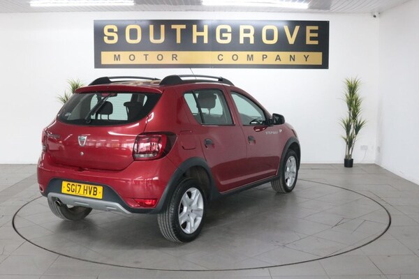 Used Dacia Sandero Stepway 2017 for sale - 76223059: Photo 9