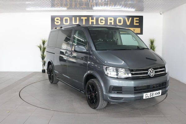 Used Volkswagen Transporter Shuttle 2018 for sale - 76038694: Photo 1