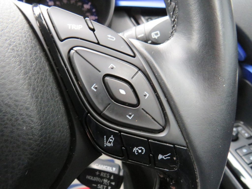 Used Toyota C-HR 2017 for sale - 76279461: Photo 20