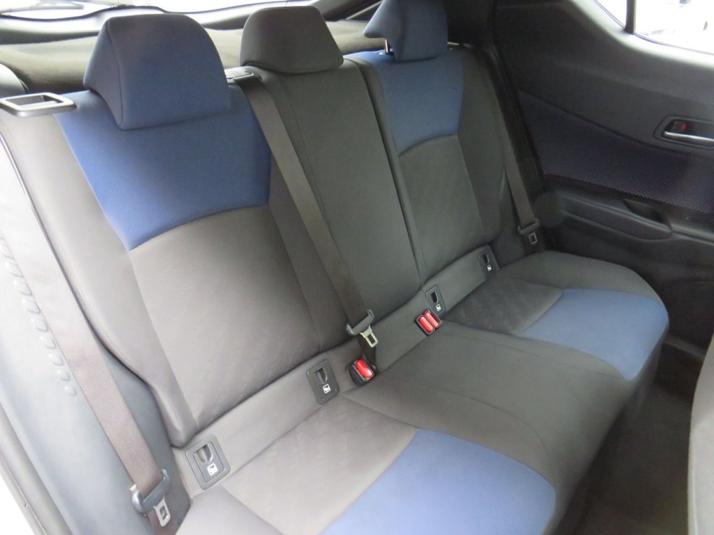 Used Toyota C-HR 2017 for sale - 76279461: Photo 21