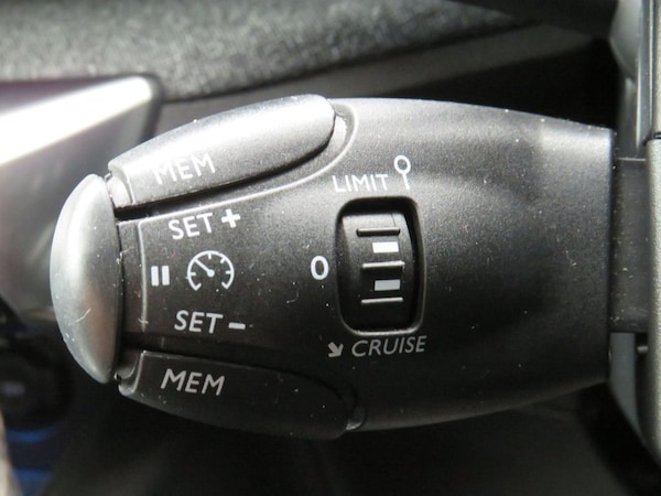 Used Peugeot 3008 2018 for sale - 76303602: Photo 15
