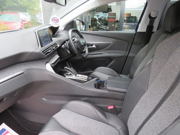 Used Peugeot 3008 2018 for sale - 76303602: Photo 24