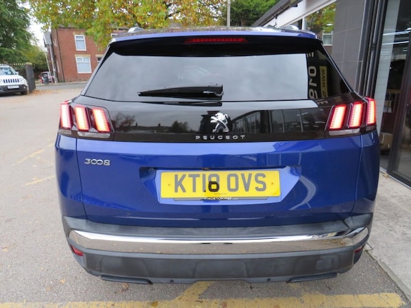 Used Peugeot 3008 2018 for sale - 76303602: Photo 27