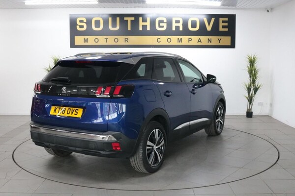Used Peugeot 3008 2018 for sale - 76303602: Photo 9