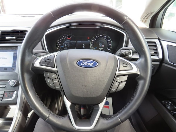 Used Ford Mondeo 2018 for sale - 76039846: Photo 12