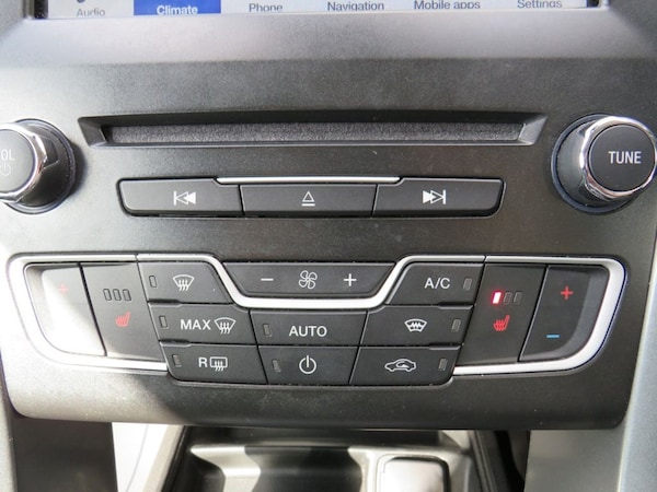 Used Ford Mondeo 2018 for sale - 76039846: Photo 17