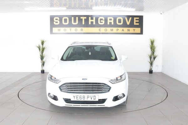 Used Ford Mondeo 2018 for sale - 76039846: Photo 2