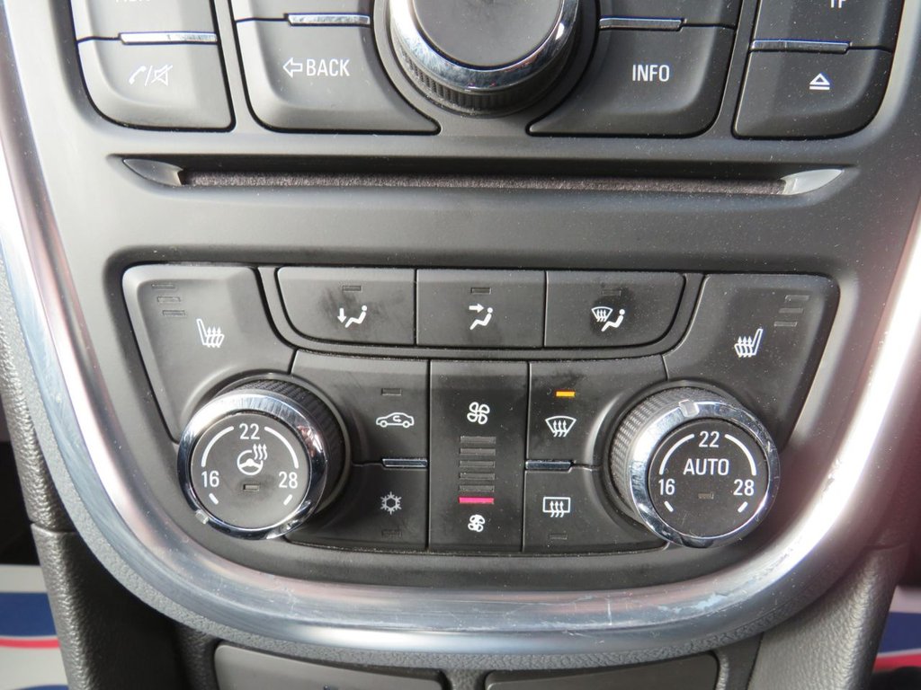 Used Vauxhall Mokka 2016 for sale - 76185731: Photo 14